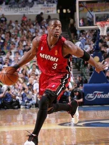 经纪人称葡体给了哲凯额外假期，球报：葡体多次要求其归队未果（经纪人称葡体批准哲凯延长假期，《球报》称多次要求其归队未果）