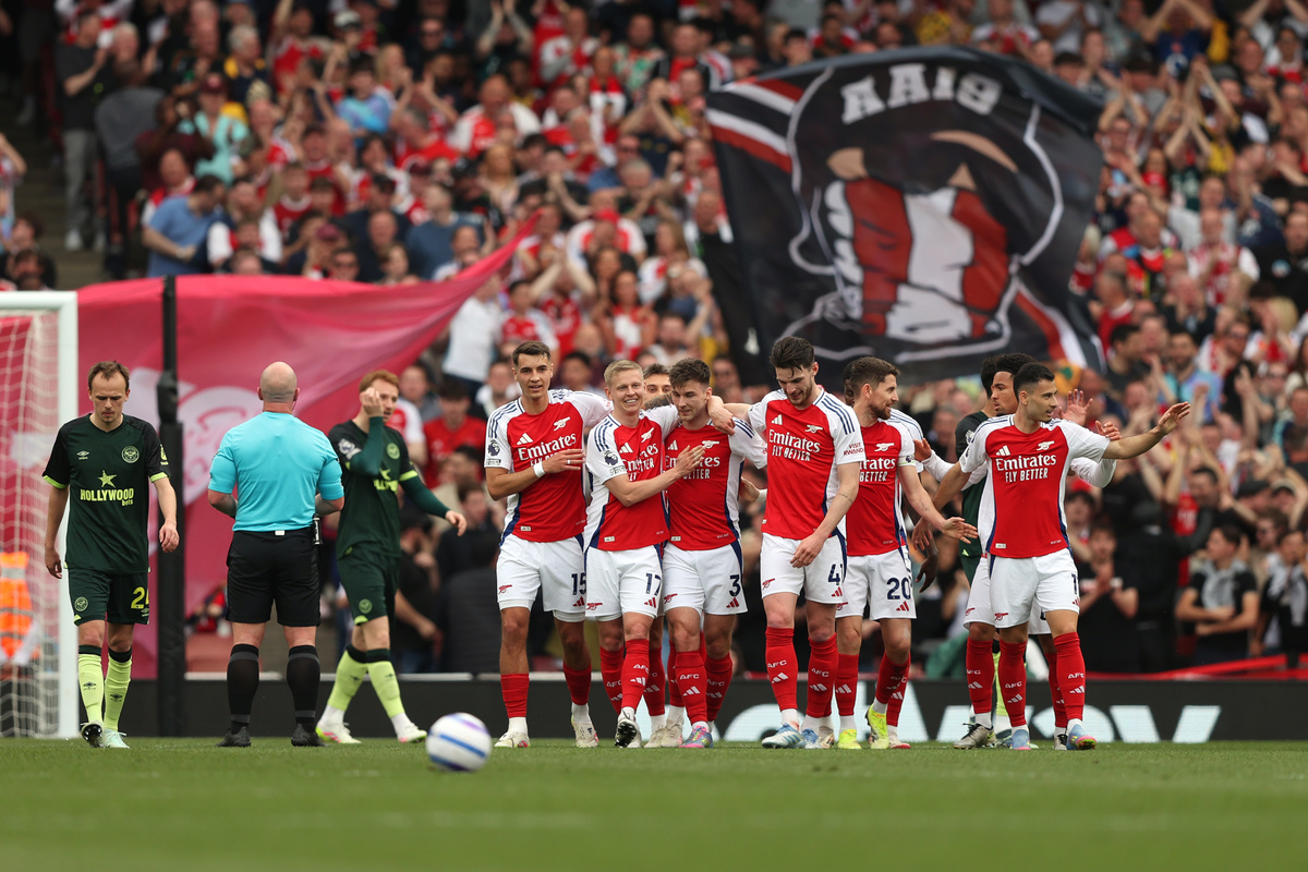 王霜：输掉全运会决赛虽有遗憾，但开心的是我们突破了自己（王霜：全运会决赛虽败有憾，更开心的是我们实现了突破）