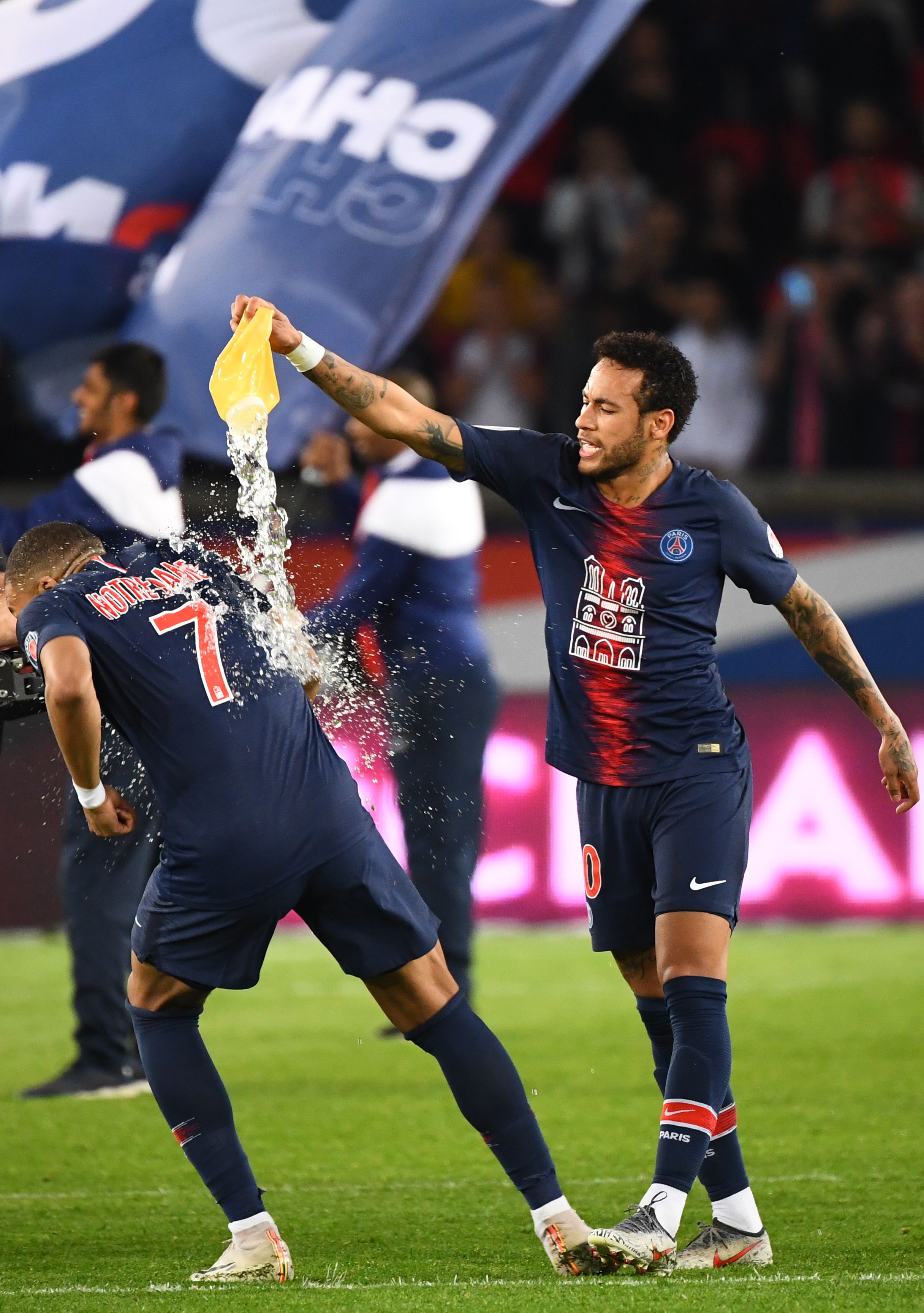 阿斯：欧洲俱乐部协会召开会议，谴责了欧超计划和新竞赛方案（阿斯报：欧洲俱乐部协会召开会议，强烈反对欧超与新竞赛方案）