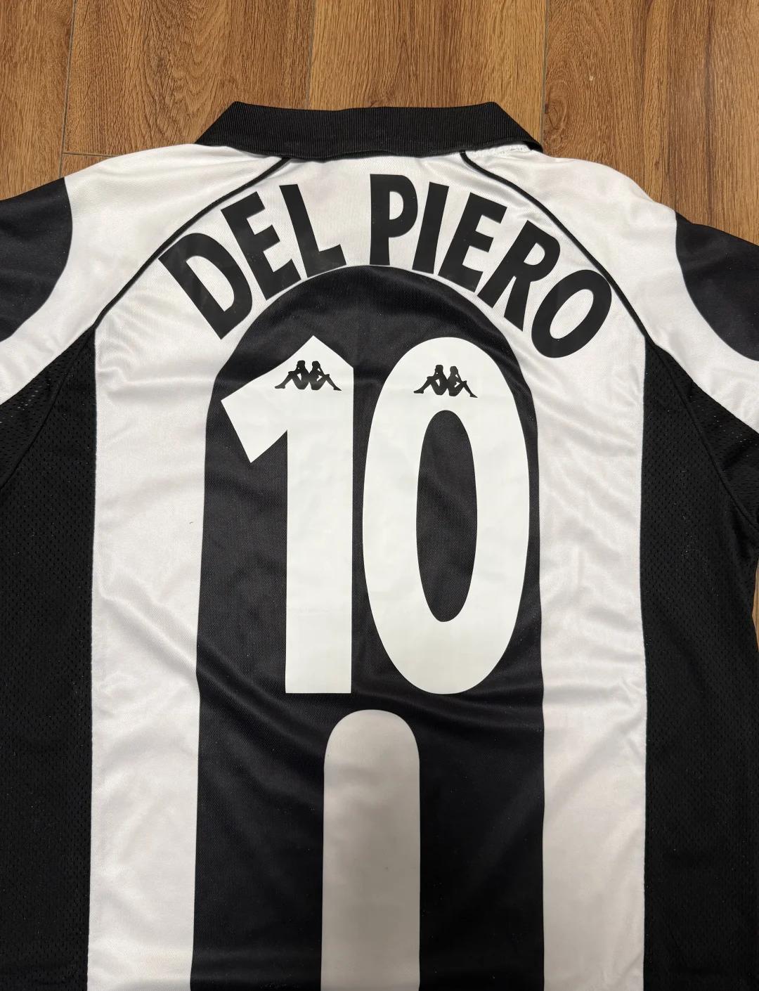 乔治娜：等C罗求婚等了十年，这枚订婚戒指是最起码的礼物（乔治娜直言：等C罗求婚整整十年，这枚订婚戒指不过是最基本的诚意）