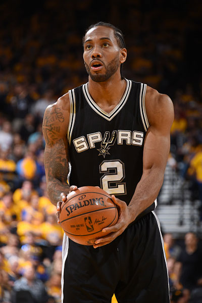 记者：里尔18岁中场布阿迪的团队否认球员与巴黎的转会传闻（记者：里尔18岁中场布阿迪团队辟谣与巴黎的转会传闻）