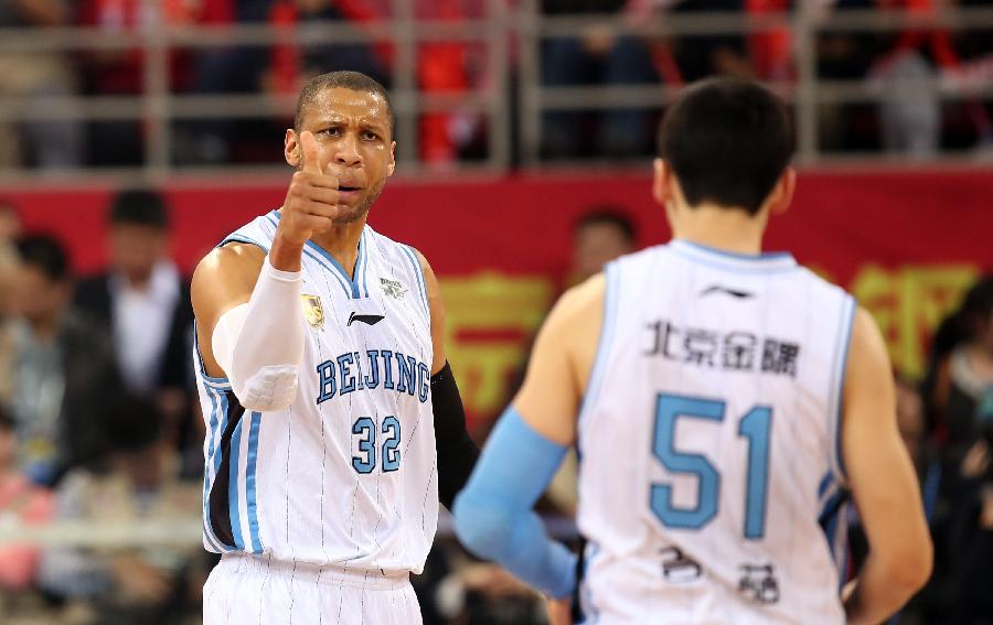 哈兰德解释进球后不庆祝原因，灵感来自阿喀琉斯电影和社媒梗图（哈兰德谈进球后不庆祝：灵感源自阿喀琉斯电影与社交媒体梗图）